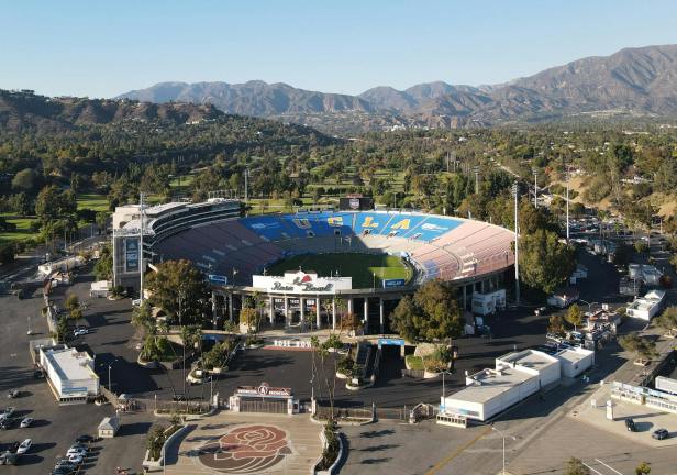 Rose Bowl Stadium Views
