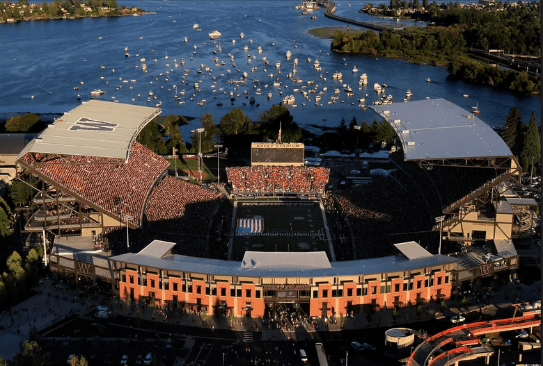 best college football stadiums, best stadiums in cfb husky stadium washington