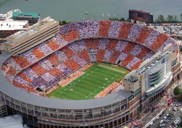Neyland Stadium Tennessee Best CFB Stadiums