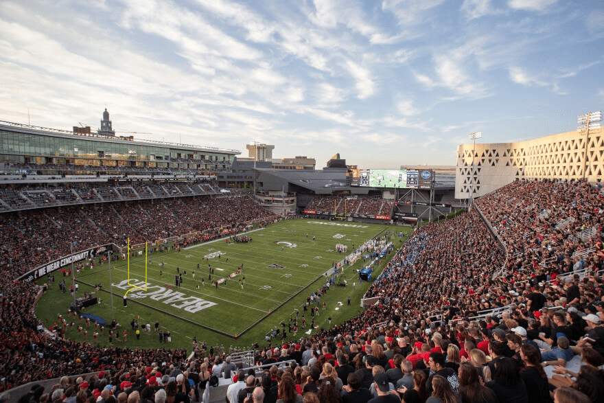 Cincinnati Nippert Underrated CFB Stadium 